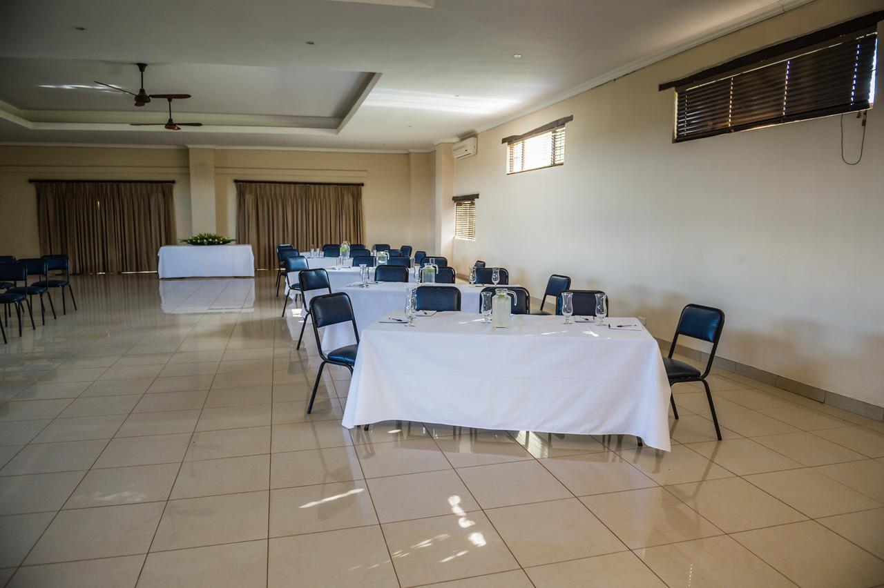 Royal Solwezi Hotel Exteriér fotografie