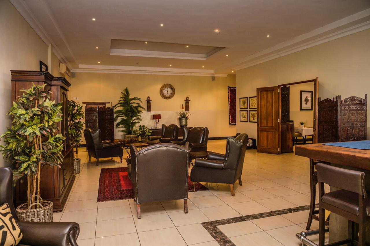 Royal Solwezi Hotel Exteriér fotografie