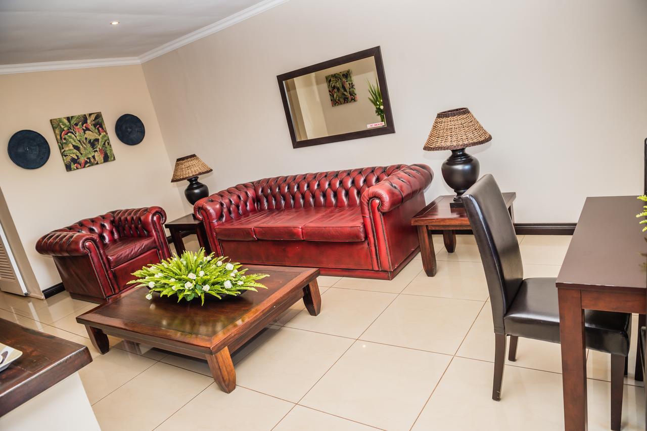 Royal Solwezi Hotel Exteriér fotografie